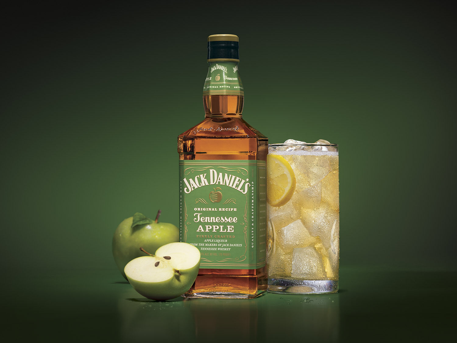 Jack Daniel's Apple Fizz